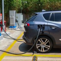 Những việc không nên làm khi sạc xe điện